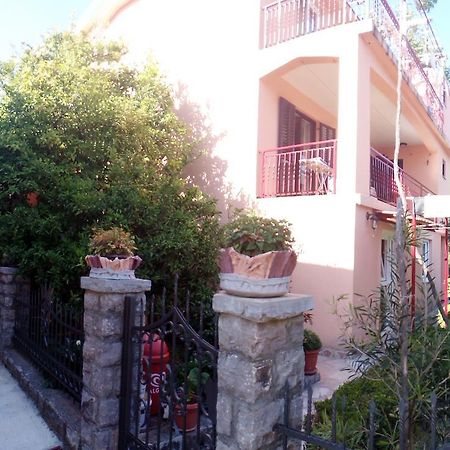 Apartments Kovacevic Петровац Экстерьер фото
