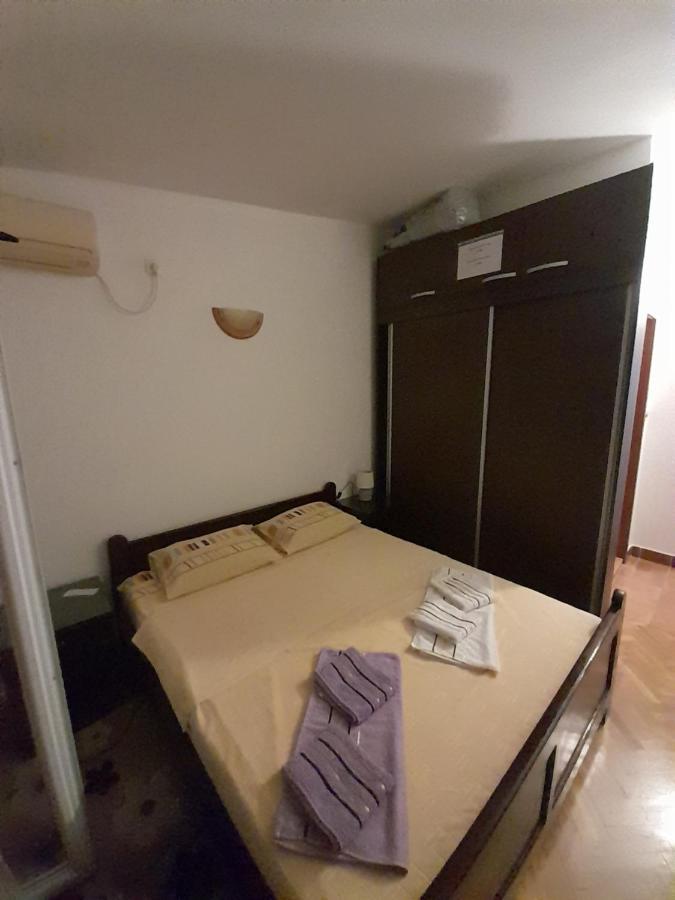 Apartments Kovacevic Петровац Экстерьер фото
